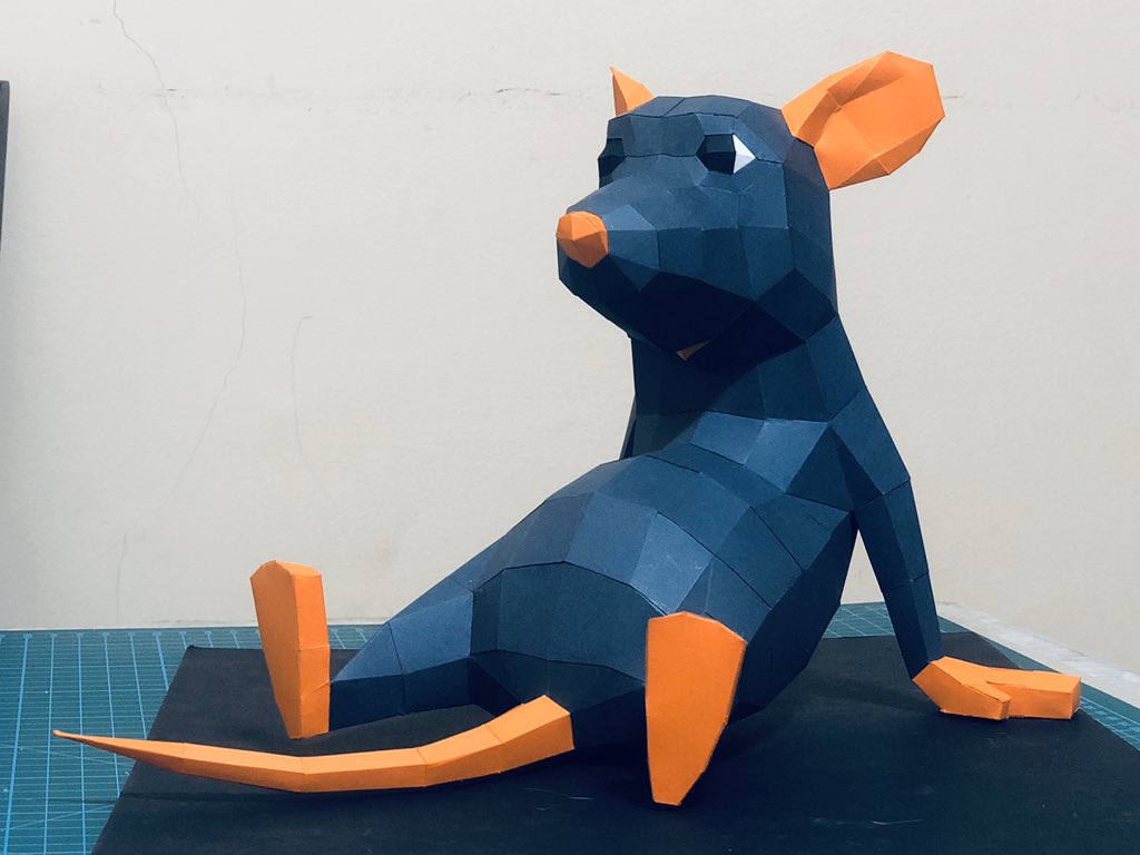 CraftsGenie's tweet photo. #Remy from #Ratatouille. #3D #papercraft. #lowpoly design from anima papir. 

#follow #mywork for more #art https://t.co/HXZd4e0bKy