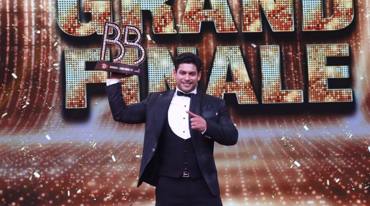 imAshuLive's tweet image. बधाई शुक्ला जी #BiggBoss13Finale #BiggBoss13 #BigBoss13Winner #SiddharthShukla #SalmanKhan #BigBoss 💐💐