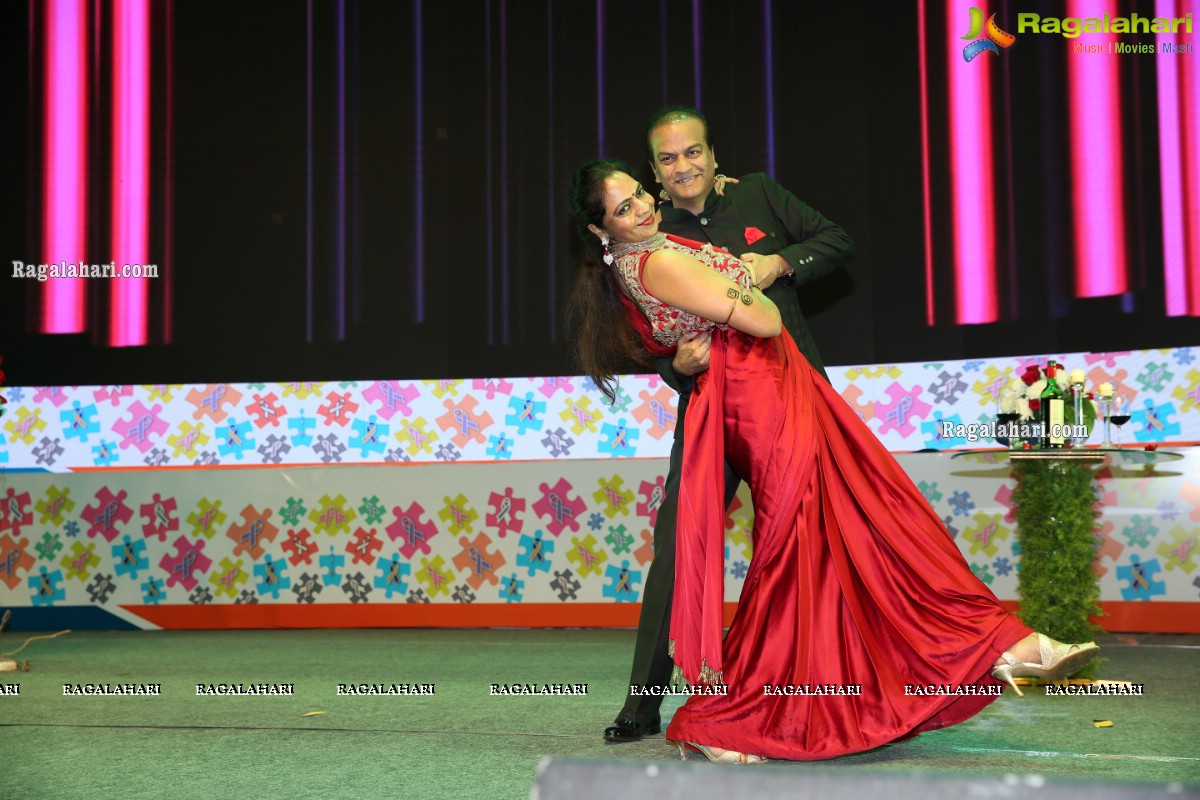 Ragalahari's tweet photo. Apollo Cancer Conclave Valentine Banquet Dinner &amp; Singer Priyanka Negi Musical Night at HICC https://t.co/2Y6mOHsc0p
#ApolloCancerConclave #PriyankaNegi #RagalahariEvents https://t.co/eMOATe9N62
