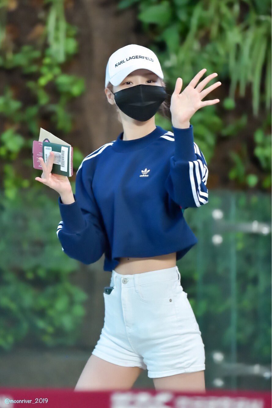 子 Twitterren 骨格ウェーブの韓国アイドル3 ダイエットのモチベーション T Co Jsfzx4ams6 Twitter