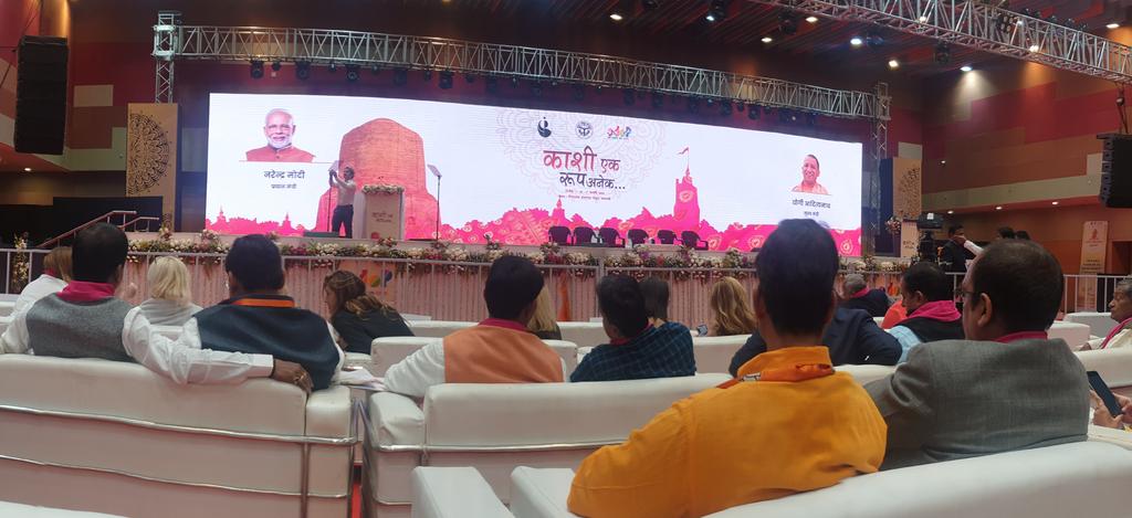 In two hours from now PM @narendramodi will be at the Kashi Ek, Rup Anek program being held in Varansai. I am here as a Member of the Education Board at @Upid_Msme, the key UP govt. organisation behind the event.