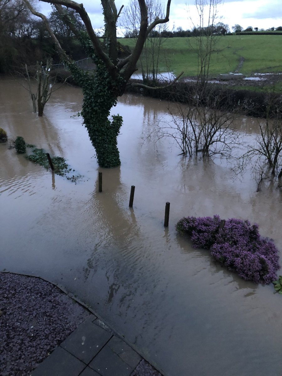 Martyg100's tweet photo. Wow a wet and windy night and the lane is flooded 💨🌨🌊💦 again. Close one but the waters are starting to recede. Pray for no more rain today! #neveradullmoment #canoetime #brook #stormdennis 👀😳 https://t.co/DbQdX0CbYP