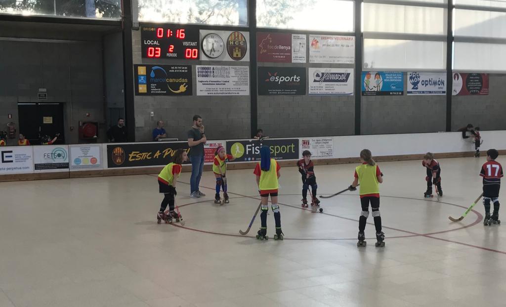 Resultat  #MenutsA
<a href="/hc_castellar/">Hoquei Club Castellar</a> 3 - 1 <a href="/HoqueiBonanova/">Àrea d'Hoquei - S.E. La Salle Bonanova</a> 
<a href="/lactual/">L'Actual</a> <a href="/LEsportiu/">L'Esportiu</a>