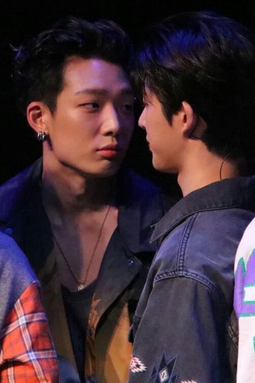 when Hanbin and Jiwon forget about personal space 