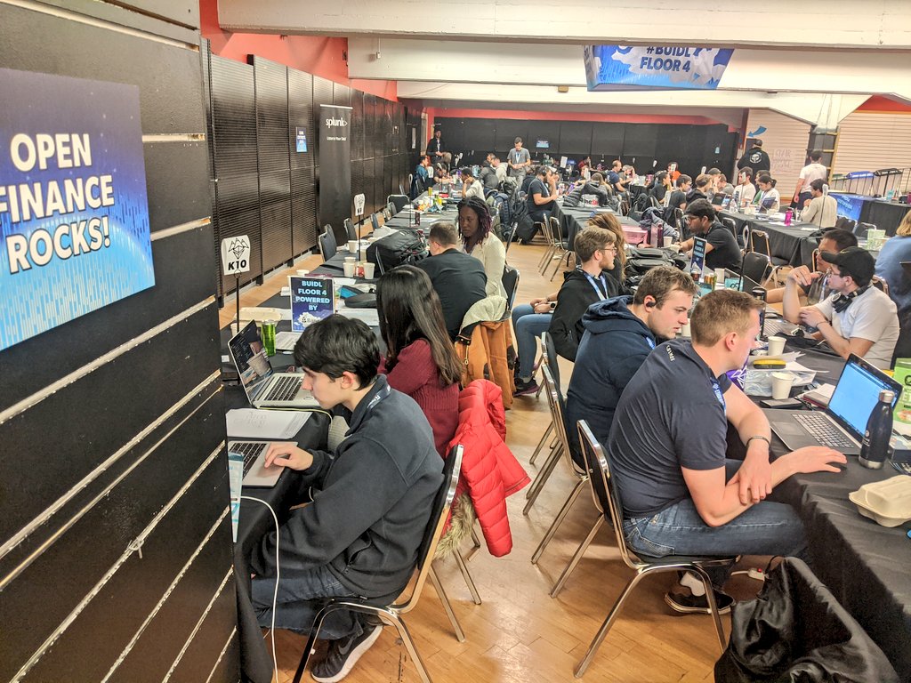hoprnet's tweet image. Even way past midnight #ETHDenver #CantGetNoSleep 🤓

Under 7h until submission... 🕐

Bustling #BUIDL bonanza on all 6 floors 👨🏾‍💻👩‍💻
