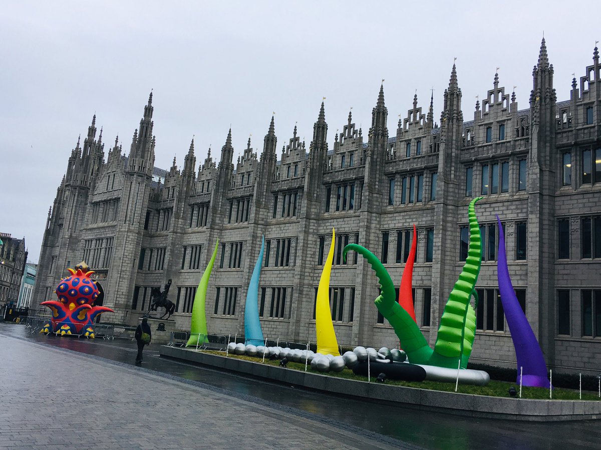 DrIronside's tweet image. Fabulous to see monsters decend on Aberdeen for @SPECTRAaberdeen - another example of why monsters and art are good for you #spectra #aberdeen #monsters 😈 paranormalandsociety.wordpress.com/2018/04/16/why…