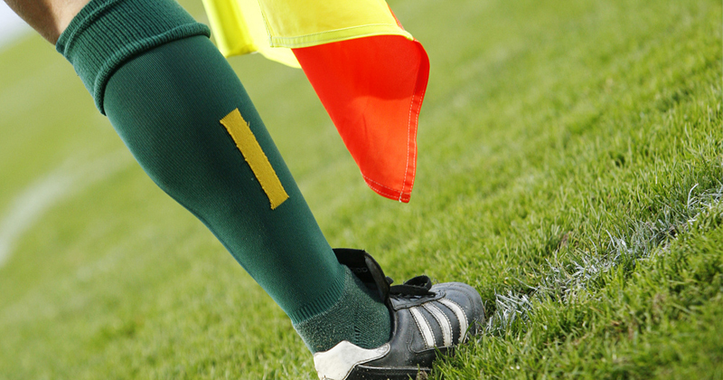 LeRugbynistere's tweet image. Fédérale 1 - Tarbes/Lannemezan : 2 minutes de jeu, bagarre générale, 6 cartons rouges😱➡bit.ly/39HJaOv