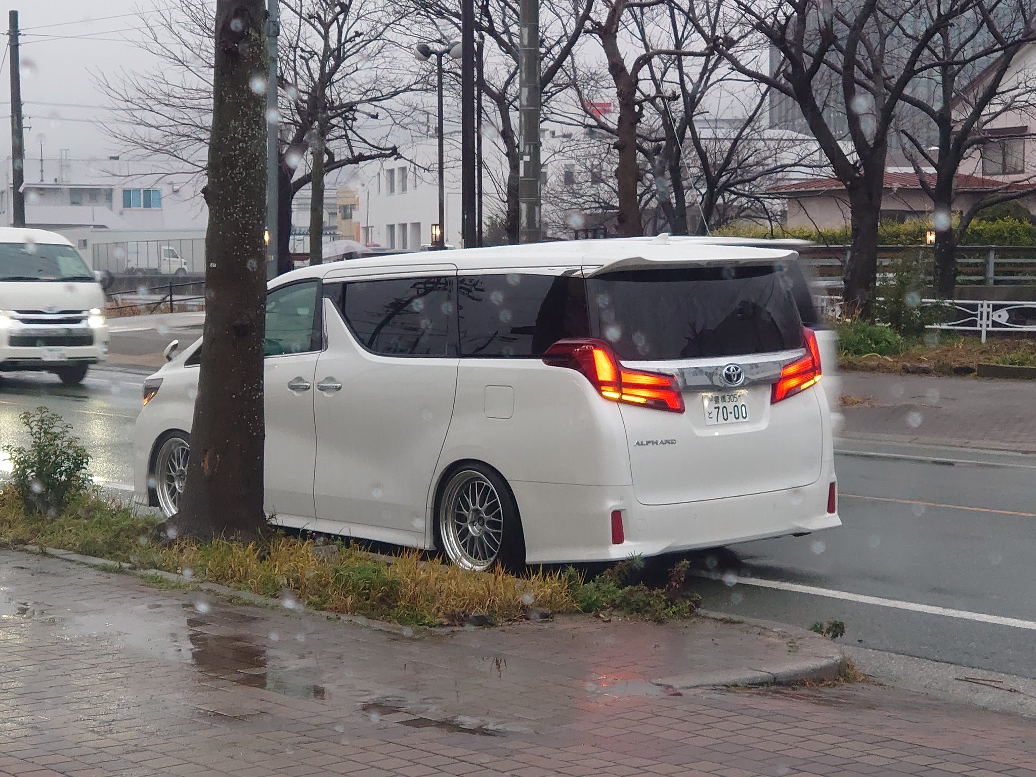 ドラレコ太郎 迷惑駐車 ビデオインアメリカの前に違法駐車して返却するやつ 駐車場空いてるのに 邪魔 大迷惑 田原市 迷惑行為 迷惑車 違法駐車 駐車違反 Dqn Dqn車 T Co Lpzgwdpfcp Twitter