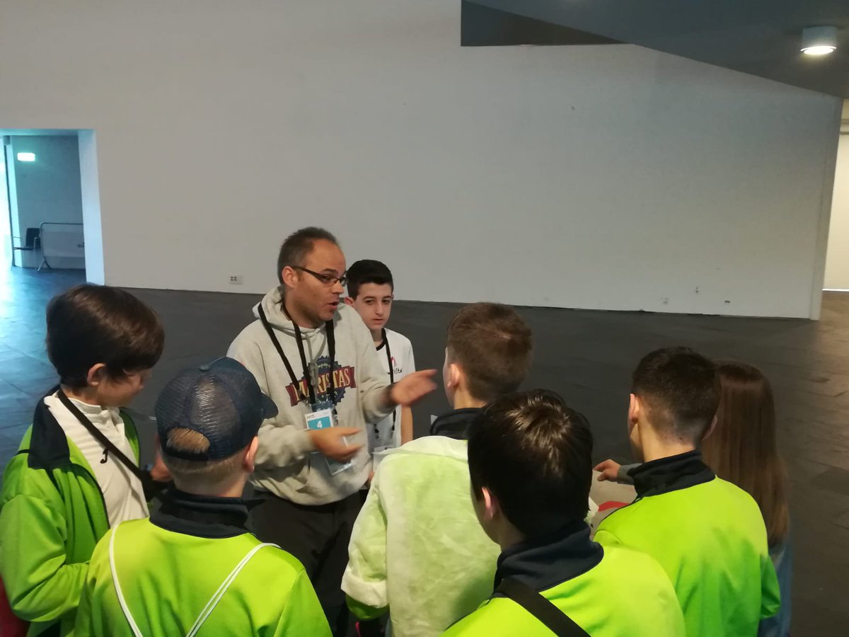 maristas_sarri's tweet photo. Ya estamos en @baluarte con el equipazo que nos representa este año en la @firstlegoleague #FLL2020 #FLLNavarra #FLL 
@FLLSpain 
👏👏👏Suerte y a disfrutarlo!
#AhoraMaristas https://t.co/ub75xX7NAK