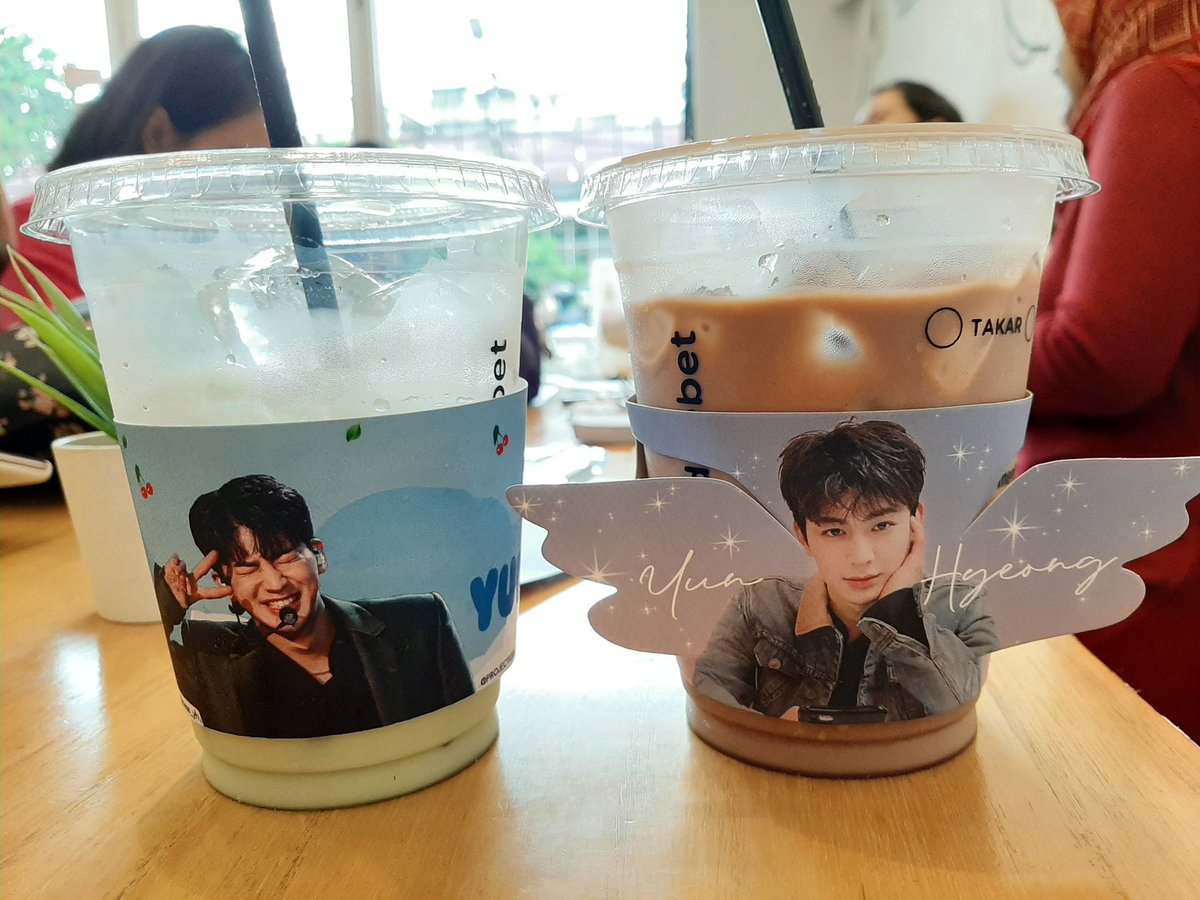 Thanks for the event @IdProject0208 <a href="/JJ9794/">송#♡🍒</a>, also thanks for the cupsleeve <a href="/melodysssong/">m l d y ☺︎</a> #OurSONGshineDay <a href="/sssong6823/">송윤형</a> ❤