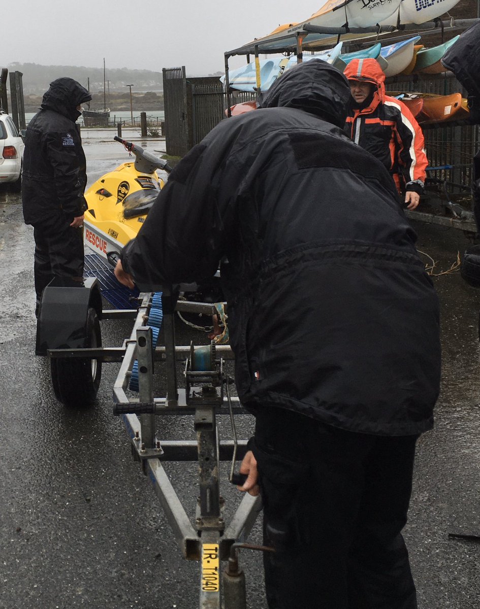 SLSCornFloodRes's tweet photo. Our DEFRA type B powerboat units were prealerted last night for SW incidents. Please don’t drive through floodwater and follow road closure signs. Now stood down. Thank you colleagues at @DC_Police @dc4x4response @DSFireUpdates @NDSART @Dartmoor_SRTA @DsrtTavistock @MCA_media https://t.co/mBwLgfFjeJ