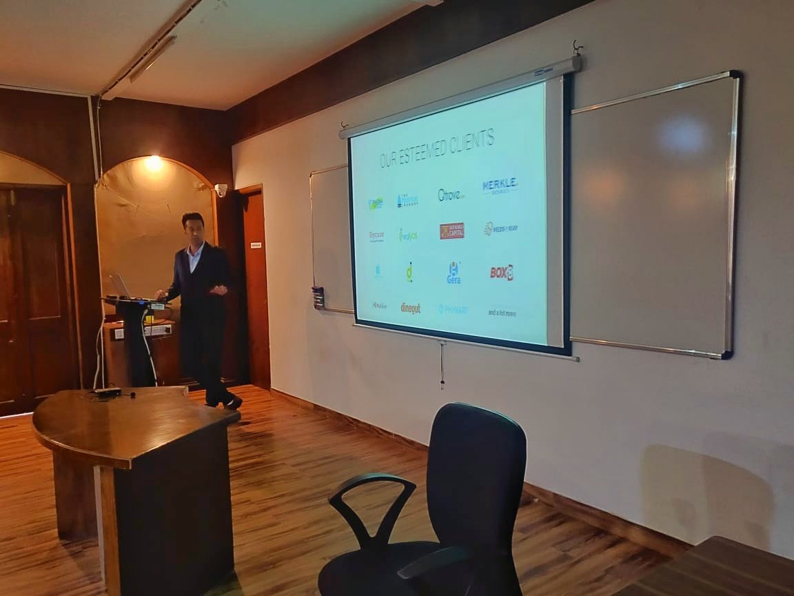 Yesterday was a fun day counseling future entrepreneurs at Midas Institute about building brands &amp; how to stand apart in this super stimulated world.
•
#brandzgarage #entrepreneur #entrepreneurship #entrepreneurlife #entrepreneurmindset #entrepreneurcoach #entrepreneurtips