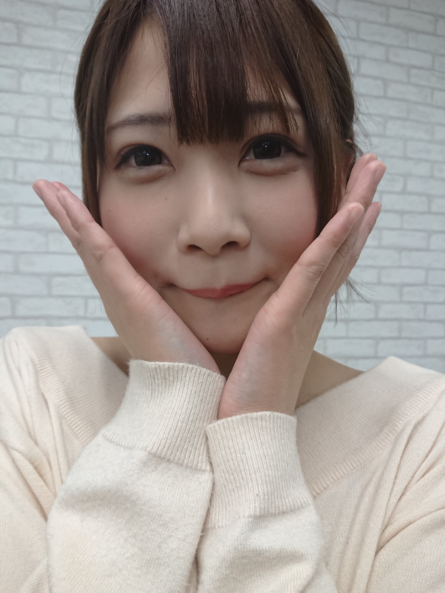 🌻 タン塩 のみ 🔔 on X: 今日は多分今までのどんな撮影会,イベントよりも写真撮った しかも圧倒的に！ そしてすずちゃんの事泣き虫って言っておきながら僕の方が泣き虫なのが発覚  すずちゃんの笑顔は良いね 😊 まるで天使の様だ✨✨✨ ※ 天使さんなんてみた事ないけどね ...