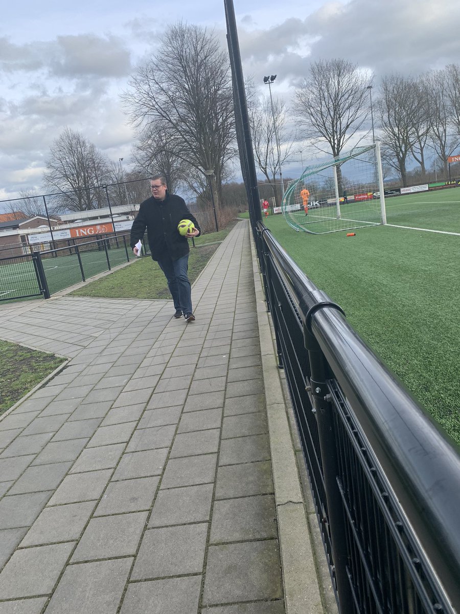 Ook <a href="/dgsportliemers/">Sport Liemers</a> draagt haar steentje bij.... tussenstand 4-2 voor de groen witten tegen <a href="/Gsv38/">Gsv'38</a>