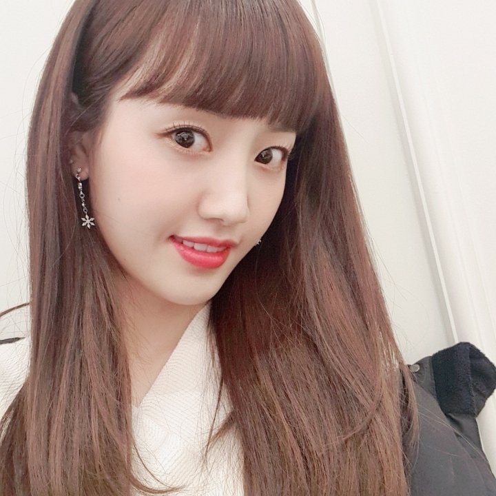 CherryBulletBR's tweet photo. Se você não comer! Você será repreendido!😙
Boa sorte no Inkigayo hoje❤
Mal posso esperar para te mostrar o stage hah

Eu amo você lullet💜
Vejo vocês mais tarde. poooofffff♡♡

#CherryBullet #체리블렛 #Haeyoon #해윤 https://t.co/KLm5yGUOdw