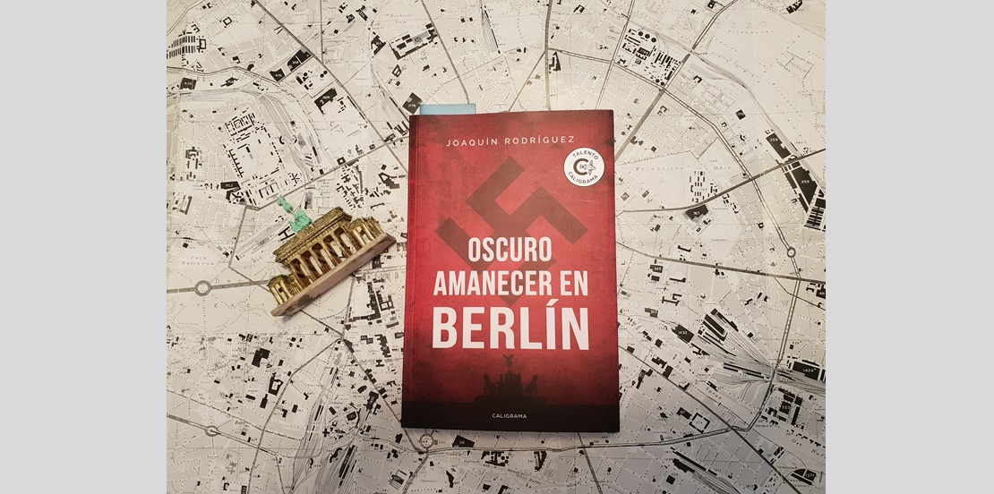 "Oscuro amanecer en Berlín" es un thriller que te atrapará desde la primera página y... ¡El martes a las 19h su autor <a href="/joaq_rodriguez/">Joaquín Rodríguez</a> nos lo presentará en nuestra tienda de Bilbao! #PANGEABIO 🤗📚

¿Te apuntas? 👉 bit.ly/2vJBU69