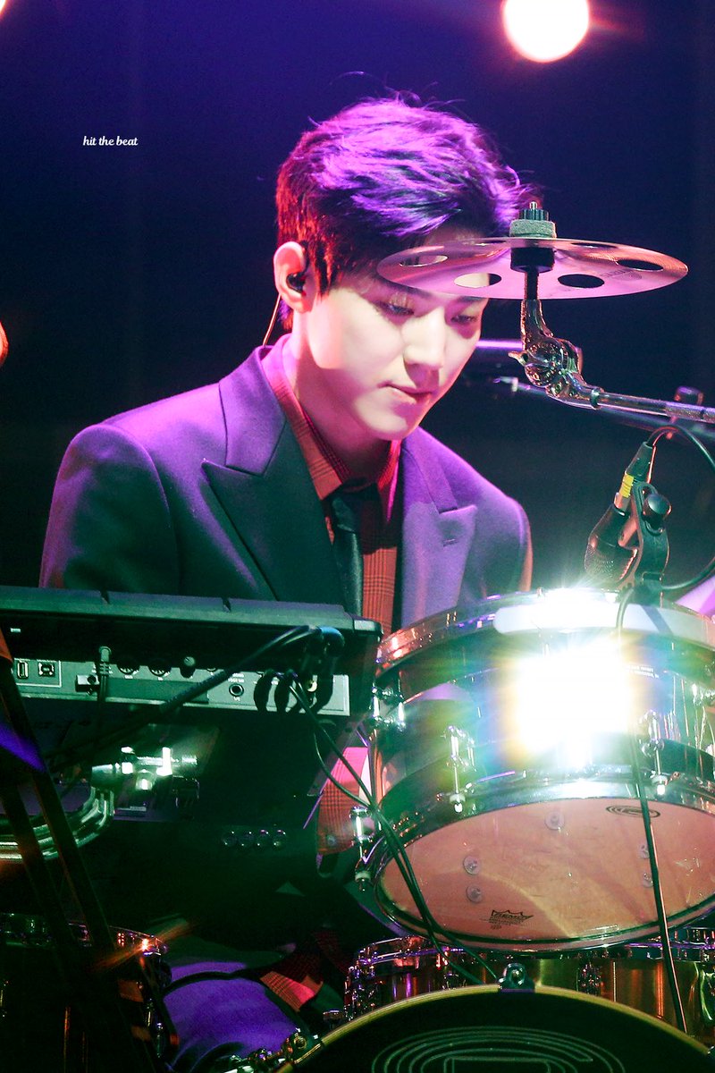 HTB_dowoon's tweet photo. 191224 The present

드럼스틱때문에 머리가 귀엽게 헝클어짐 😭
@Dw_day6_drummer
#데이식스 #DAY6 #도운 #Dowoon https://t.co/ajzAQrrh3C
