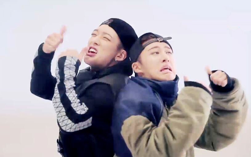 more of Double B just being cute together 