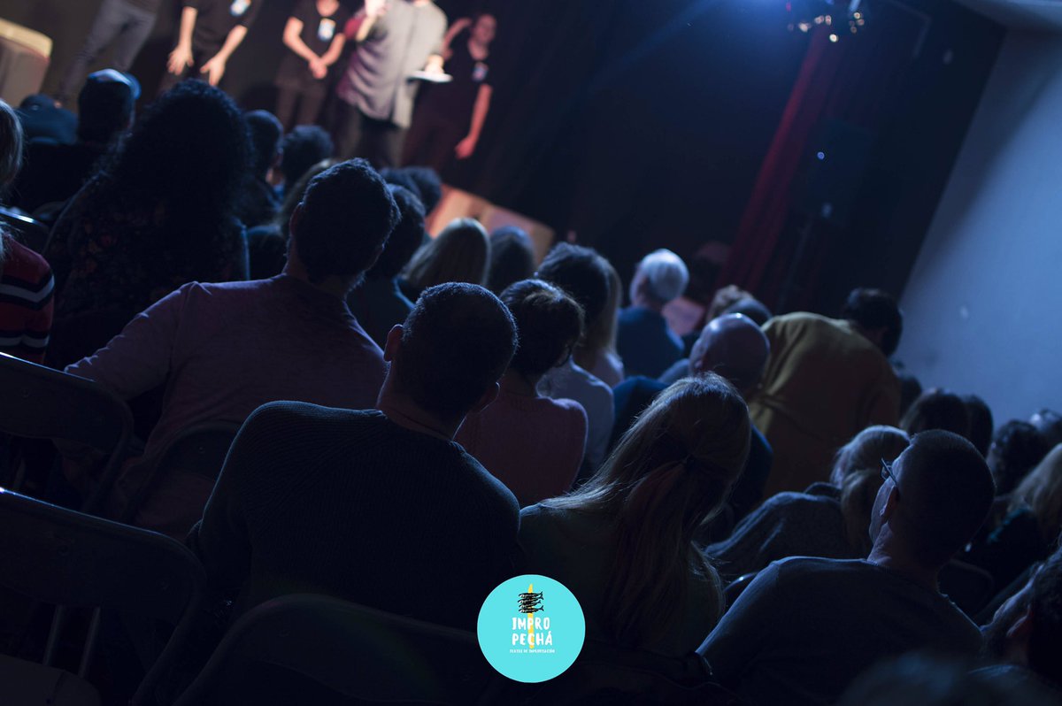 Hoy hace una semana que vivimos la primera Jam de Impro en Málaga, pero os aseguramos que no será la última.
Fue un auténtico placer actuar con nuestro público y divertirnos todxs juntxs.🤪🙌🏻.
Nos vemos pronto amigxs!.
Próximos shows en la Bio.
🐟🐟🐟🐟
