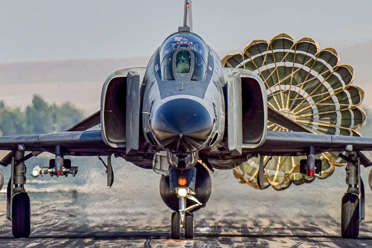 TurAF 111th Panthers Sq F4E2020
#turkishstars #F4 #phantom2 #f4jp #f4f #f4e #aviationdaily #turkhavakuvvetleri #turkishairforce #turkish #aviationlovers #turkishfollowers #militaryaviation #militaryphoto #militaryjet #soloturk #aviation #f4phantom #TSK #Terminator