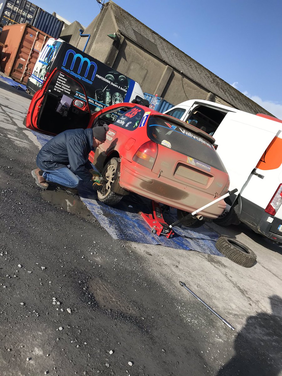 Happy with the first 2 stages in the woods, plenty more grip in the <a href="/Michelin_Sport/">Michelin Motorsport</a> tyres, time to push on for the next loop. #MIrallyacademy @BillyColemanAwd <a href="/IrlForestchamp/">Irish Forest Rally C</a>