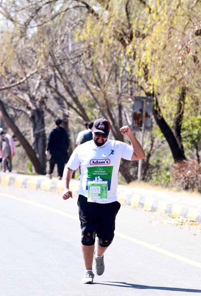 ImranGhazaliPK's tweet image. Yes I did it - first #HalfMarathon 21.1 KM along with #IslamabadHalfMarathon

Even though I was in the last 5 to complete it but as they say marathons are not about coming first but having the persistence to complete it 💪🏽😁

Thanks to everyone for coming, it was a great event!