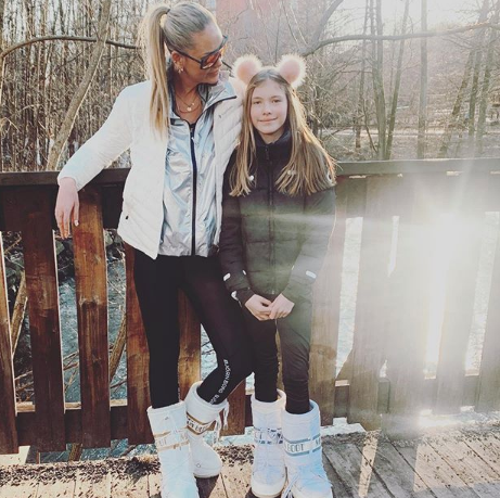 BjornBorgUK's tweet image. Like mother like daughter in the #BjornBorg perfect tights. #StyleSunday