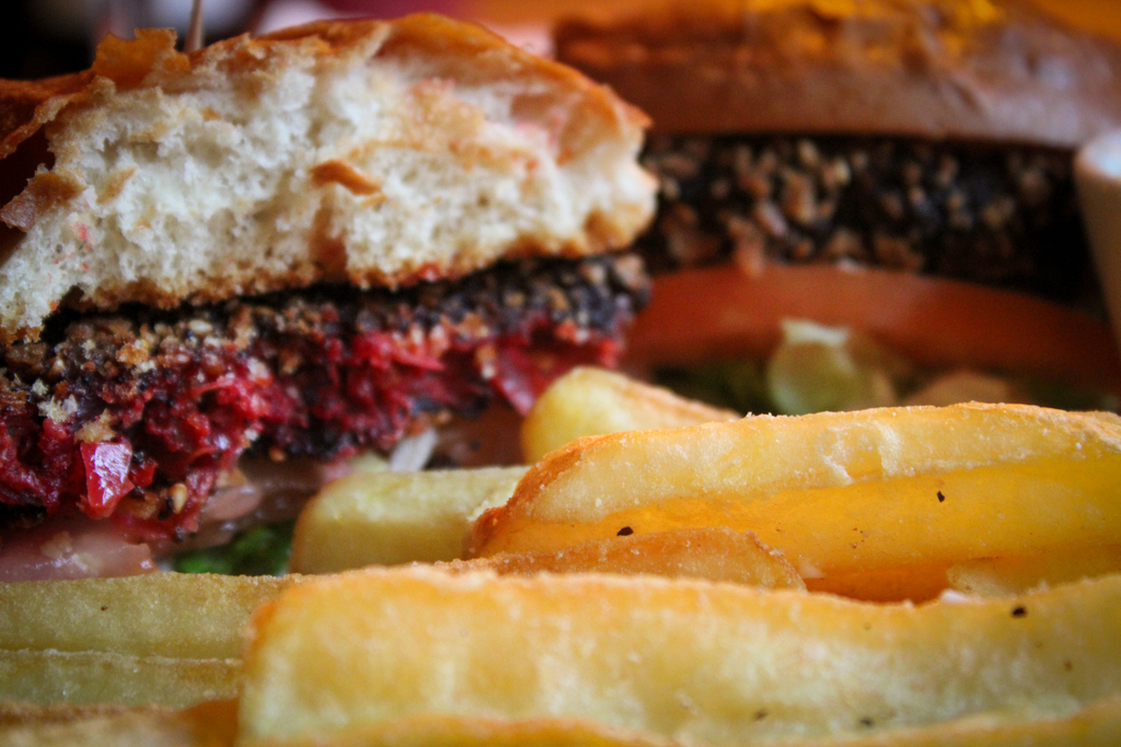 Can our vegan beetroot burger tempt you away from your usual roast dinner today? 🤷‍♀️We know it's controversial...