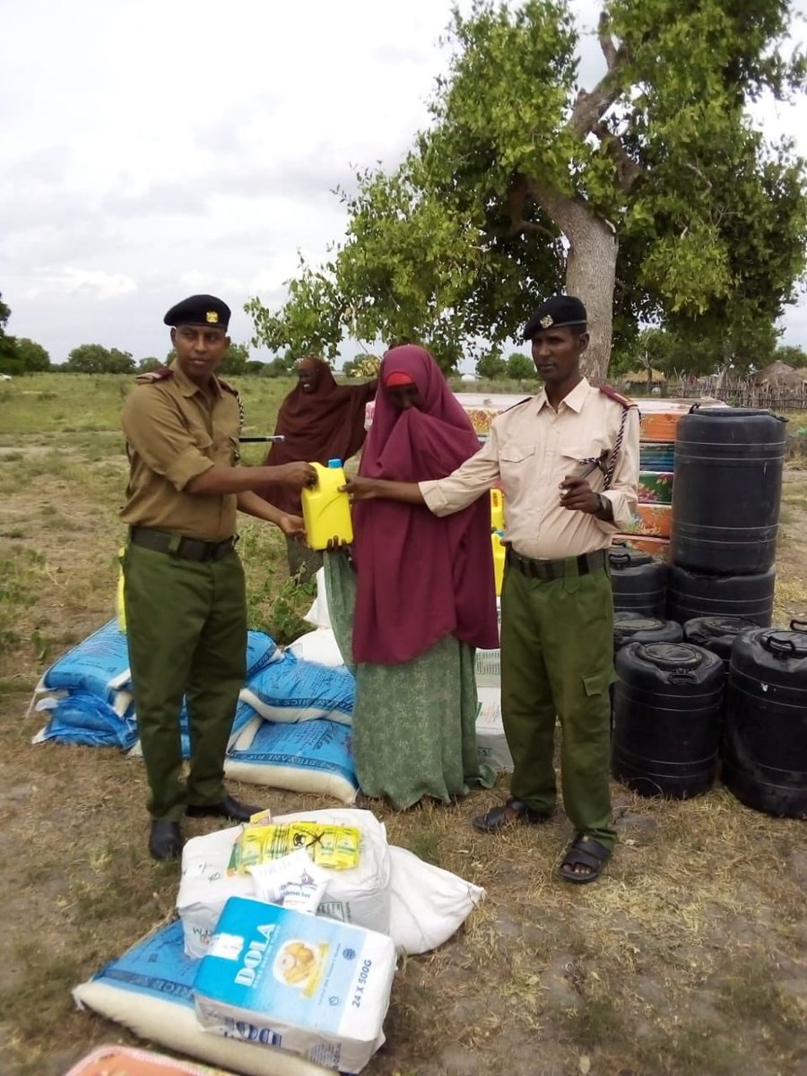 Abdica26's tweet photo. Condoling with the people of Gedilun location - Hulugho sub county after the recent terror attack. Big thank u to the area @noor_sophia for the donations. #SecuringKenya. https://t.co/sFEYRl7dfL