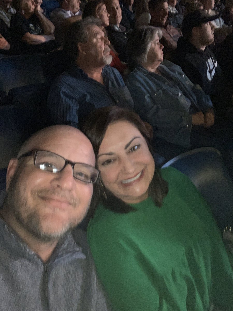 cpthib1's tweet photo. Ready for Alan !!!
#alanjackson 
#smoothiekingctr https://t.co/cQiW9mbJaT
