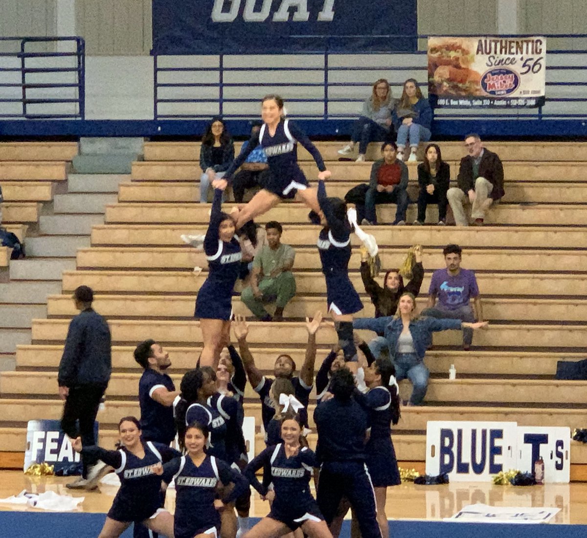 mommajen00's tweet photo. My babygirl doin her thang! So proud of you @Aalexxandriaaa ๐ฅฐ๐๐๐ #ToppersUp #SEUCheer #SEU22 #HillYeah https://t.co/hiPs0ksHn9