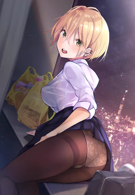 「うわ…今日の部屋すごいね?」 