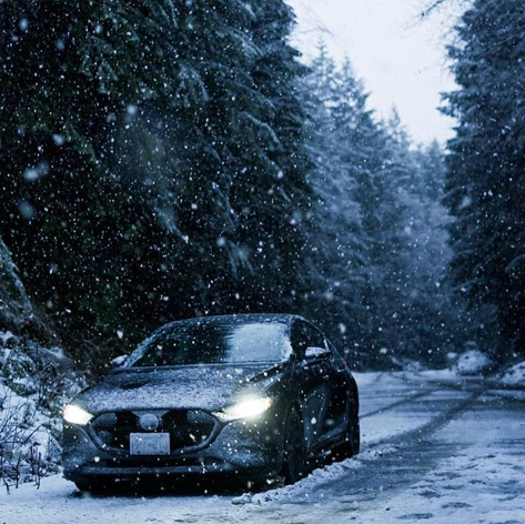 MazdaBouch's tweet photo. Même en cas de poudrerie, le #Mazda3 sport à traction intégrale I-ACTIV reste le véhicule de la situation! 😉⁣ 

📸: @oliver9two5 
#DuvalMazda

👉  https://t.co/ExsZgrrjqs https://t.co/oiFIEydbkU