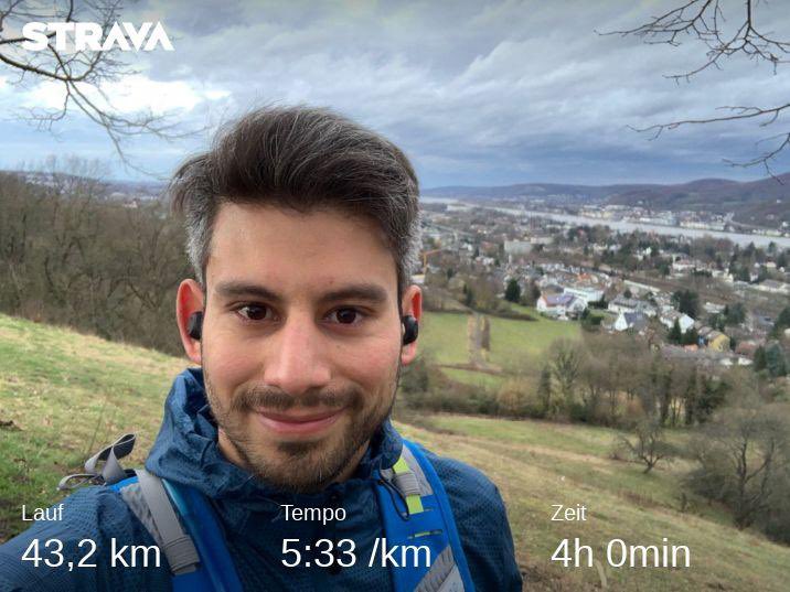 Wer hat sich diese Idee mit dem TAR eigentlich ausgedacht.
2 Stunden lang vollsten Gegenwind und dann platzt mir auf den letzten Kilometern noch eine Blase am Fuß auf...
Aber hey, solche Läufe sind ja gut fürn Kopp 🙄
strava.app.link/XYQg2bRS73