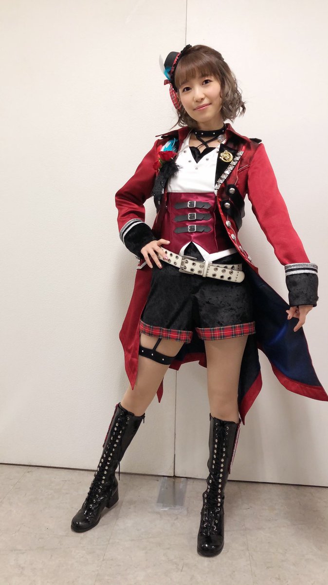 あ、そうそう衣装が名古屋のスカートから大阪はパンツスタイルに返り咲き(?)ました😆笑スカートも揺れるさまが綺麗でいいけど、パンツスタイルは動きやすくていいね👍