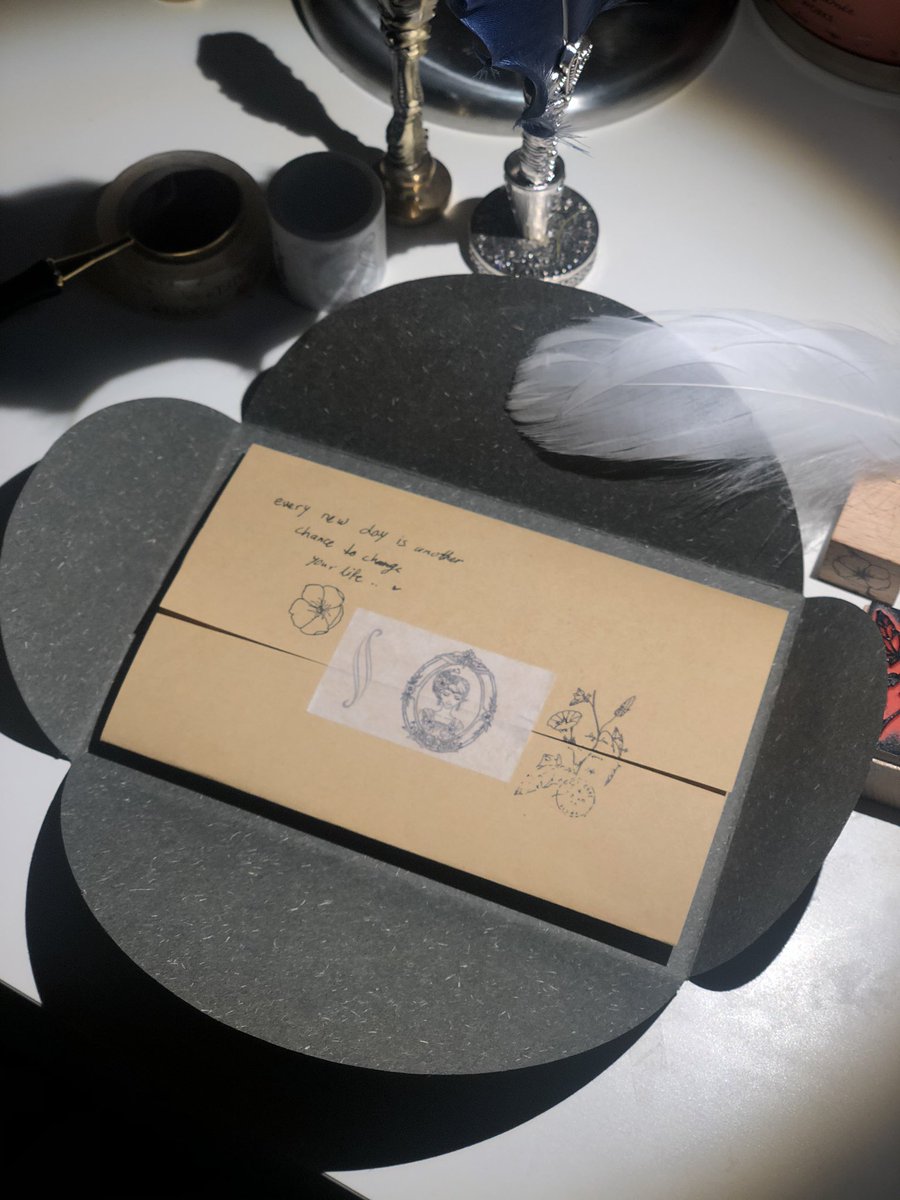 AdCloubox's tweet image. رساله ورقيه ..🕊