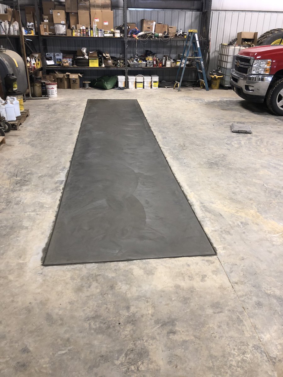 bcmccauley79's tweet photo. Concrete guys seemed pretty happy to be working inside Wednesday and Friday morning! https://t.co/EimFDzYtg7