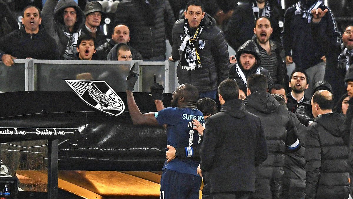 B24PT's tweet photo. Força, @marega91 👏 https://t.co/YIKBr3C48i