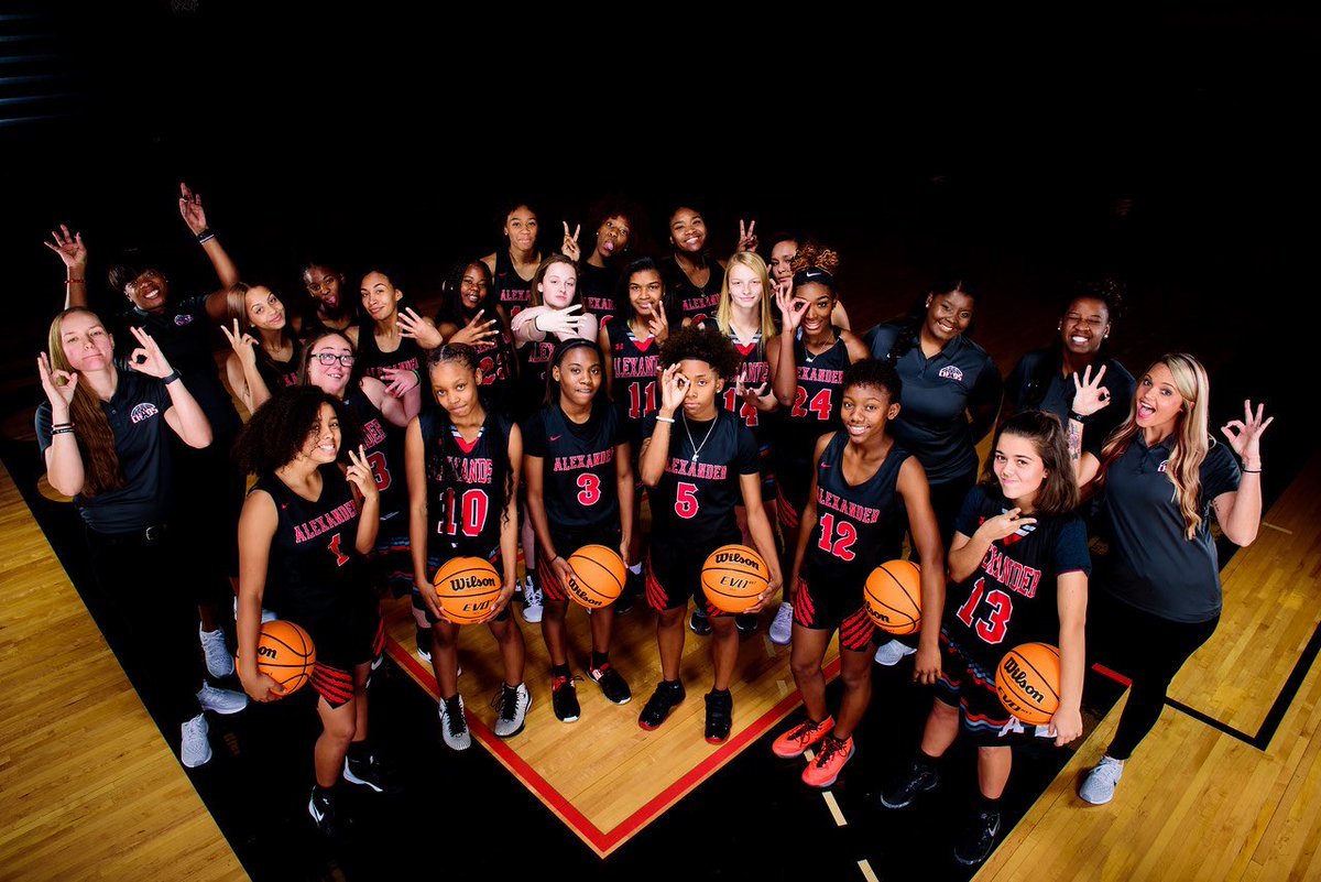 Thank you to EVERYONE who supported us! Finished w/ a 23-6 record & ranked in the state for the 1st time in program history. Thank u seniors for the blood, sweat, & tears that they invested. Until next year! 
#CreateChAos #brickbybrick #supportfemaleathletes #girlshooptoo 🐾🏀❤️