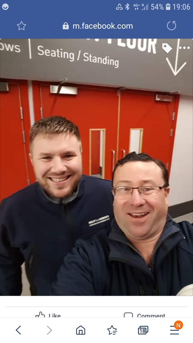 ColgraveRob's tweet image. we&apos;re here at the @bonusarenahull collecting for @HelpforHeroes thank you so much @JamesBlunt for supporting us and allowing our volunteers to be a part of a fantastic evening