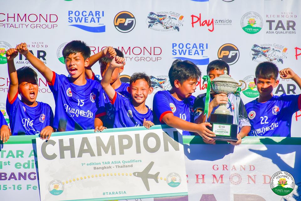 TARfootball_'s tweet photo. 🏆 TAR Asia Qualifiers | Grand Richmond Hotel
💥🐲 Thai Port FC, Campió del TAR Asia Qualifiers.
💥🐲 Thai Port FC, Campeón del TAR Asia Qualifiers.
💥🐲 Thai Port FC, Champion of TAR Asia Qualifiers.
📲 https://t.co/B8XCHa8I2g
#TAR20 #WelcometoTAR #U11Promises #TARfootball https://t.co/kqgXl1jhki