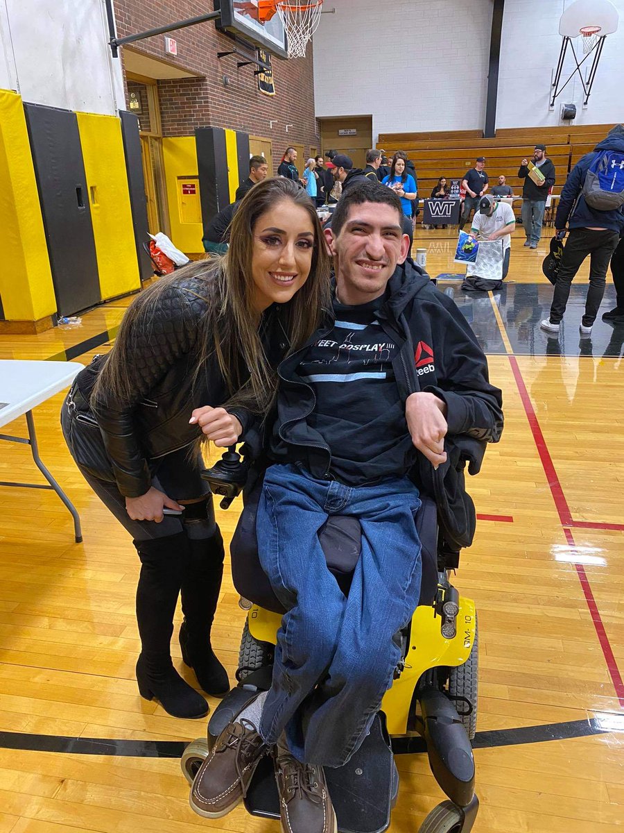 True_Niko's tweet photo. Had a blast last night @WarriorWrstlng #Warrior8 The Face of #AEW Women's Division & #FutureChampion #ARoleModel Dr.@RealBrittBaker DMD. One of my favorite people in wrestling Always great seeing her.
Thanks for the Pre & Post match pics & autographs.
See you at #AEWRevolution https://t.co/kYpFXv1f8a