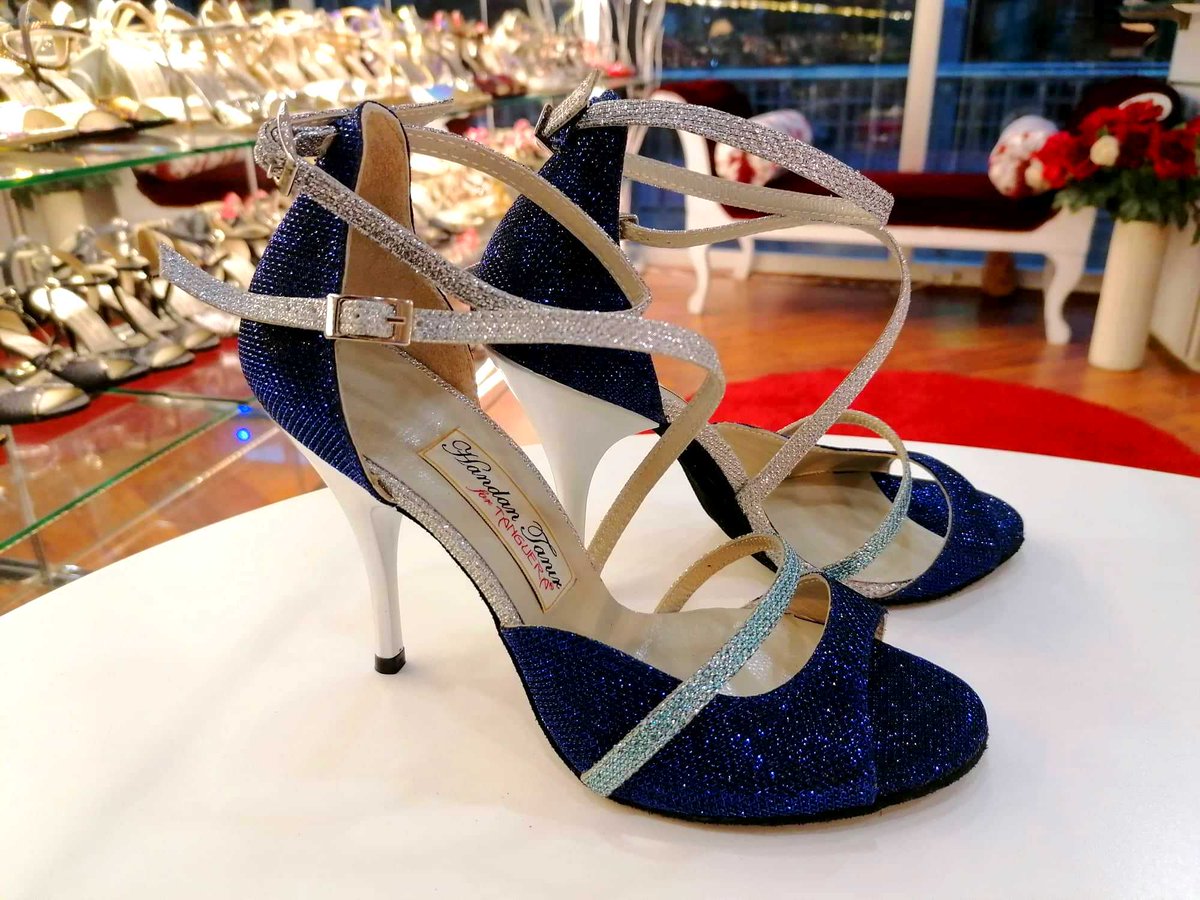 CnpStyle's tweet photo. Bluetifull -TANGUERA DANCE SHOES
#danceshoes #Blue https://t.co/xE8KiB0ZSk