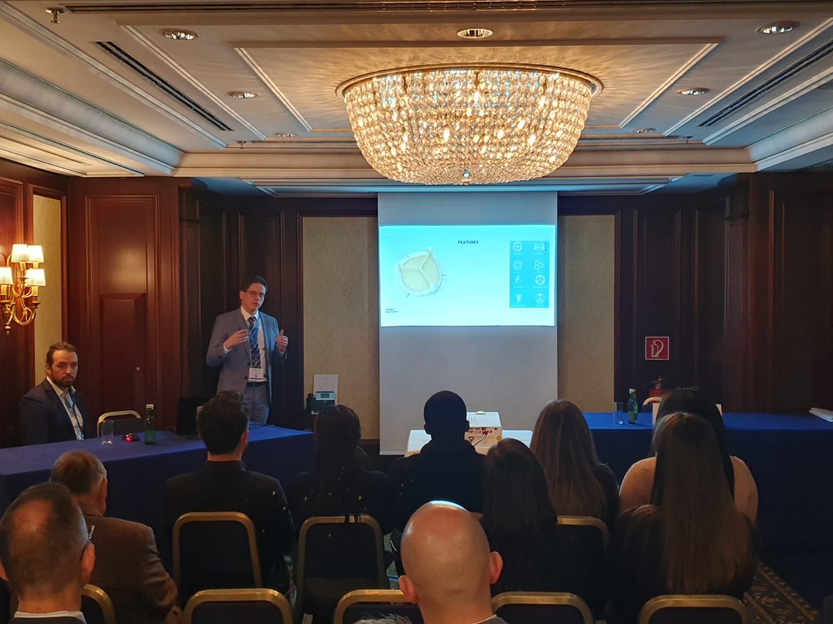 KardiologieWien's tweet photo. Surgical Hands on at #C3Congress chaired by Prof Martin Andreas from the Department of Cardiac Surgery at @MedUni_Wien 

#CardioEd #Cardiotwitter https://t.co/lBLCebUCK0