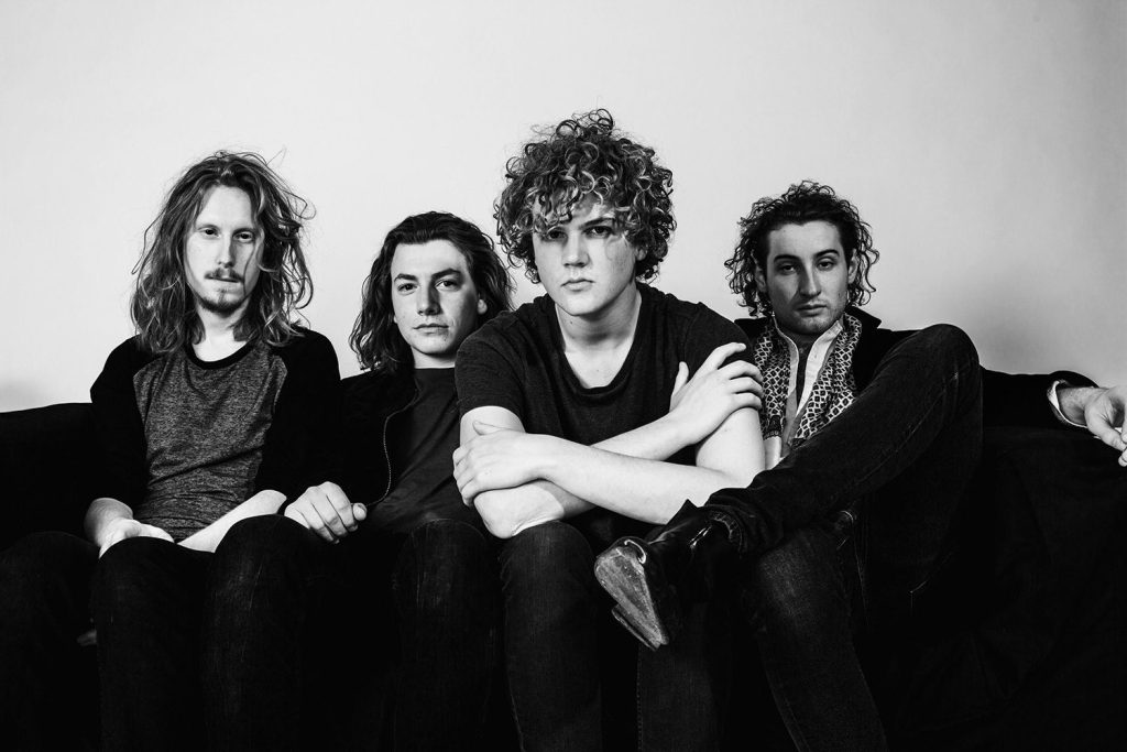 #7 Sea Girls – All I Want To Hear You Say awayfromhere.net/2020/02/16/7-s…