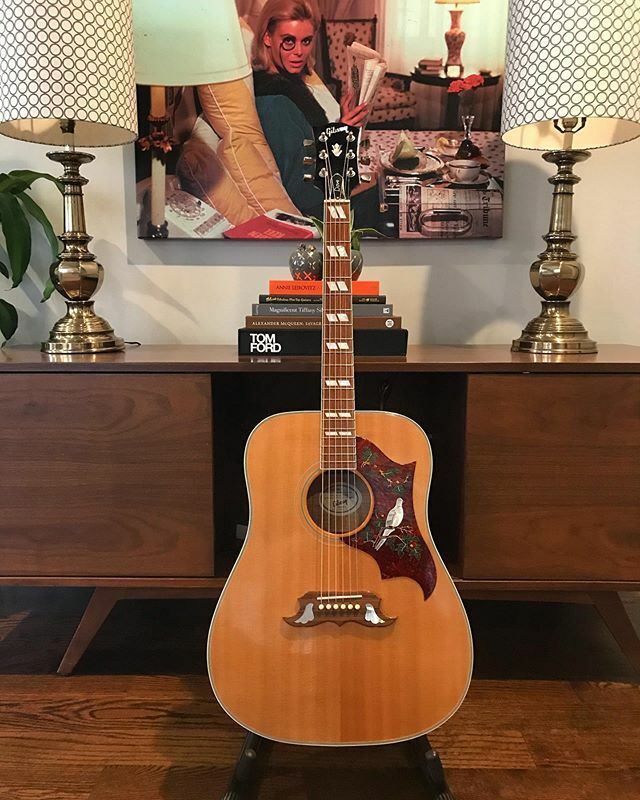 Mark Agnesi (@markagnesi) on Twitter photo This Dove passed the “Agnesi bang on it real hard” test with flying colors, plus it reminds me of Tom Petty.  It’s a win/win. #NewGuitarDay #Gibsunday ift.tt/37B7sZ3 This Dove passed the “Agnesi bang on it real hard” test with flying colors, plus it reminds me of Tom Petty.  It’s a win/win. #NewGuitarDay #Gibsunday ift.tt/37B7sZ3