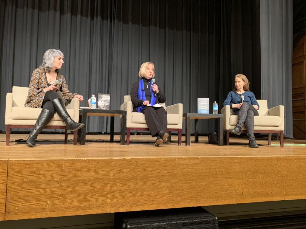 chicagowrites's tweet photo. We’ve had two great #events for in the past two weeks with tons of #photos and a couple of #videos. Follow us on https://t.co/NV3oJ34Z9l or https://t.co/Ht3I2XniuD for more!
#cwaevents #writingcommmunity #JustWrite2020 https://t.co/tswQz68qCt