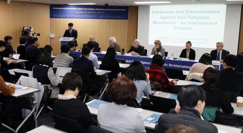 #인권후진국 #대한민국 #강제개종 #언제까지침묵할것인가 #UN인권이사회 #국제사회 #강제개종규탄 #구지인 #사망사건 #종교자유

[비즈포커스] 신천지 예수교회의 강제개종 피해 사례 2003년부터 올 9월까지 1514건에 달해 mnews.joins.com/article/236557…