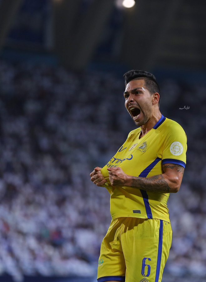 wa__ad11's tweet image. #كلنا_بيتروس
يستاهل الشيخ بيتروس اتمنى يشيل أشارة الكابتن المباراه الجايه قدوه خارج الملعب داخل الملعب جلاد القادح💙💛