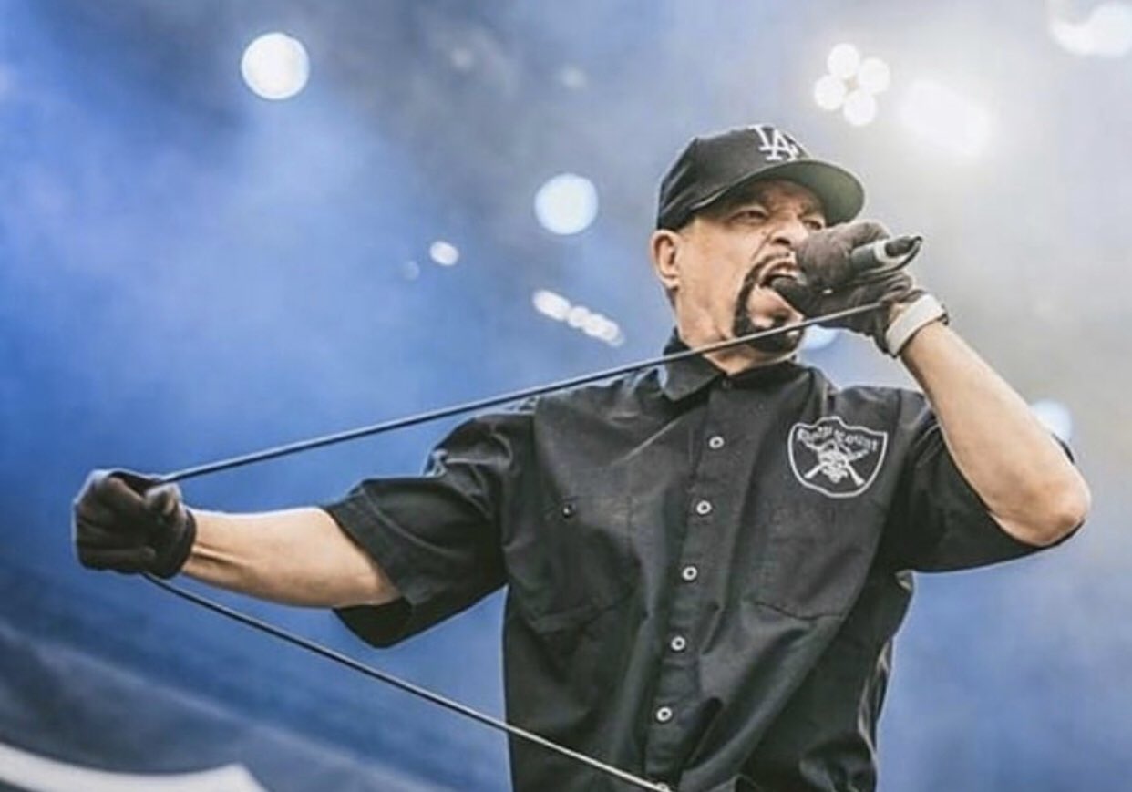 Happy birthday to the OG Ice T  favorite song from him? 